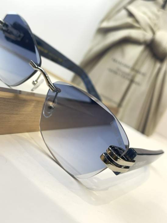 Picture of Dior Sunglasses _SKUfw76161380fw